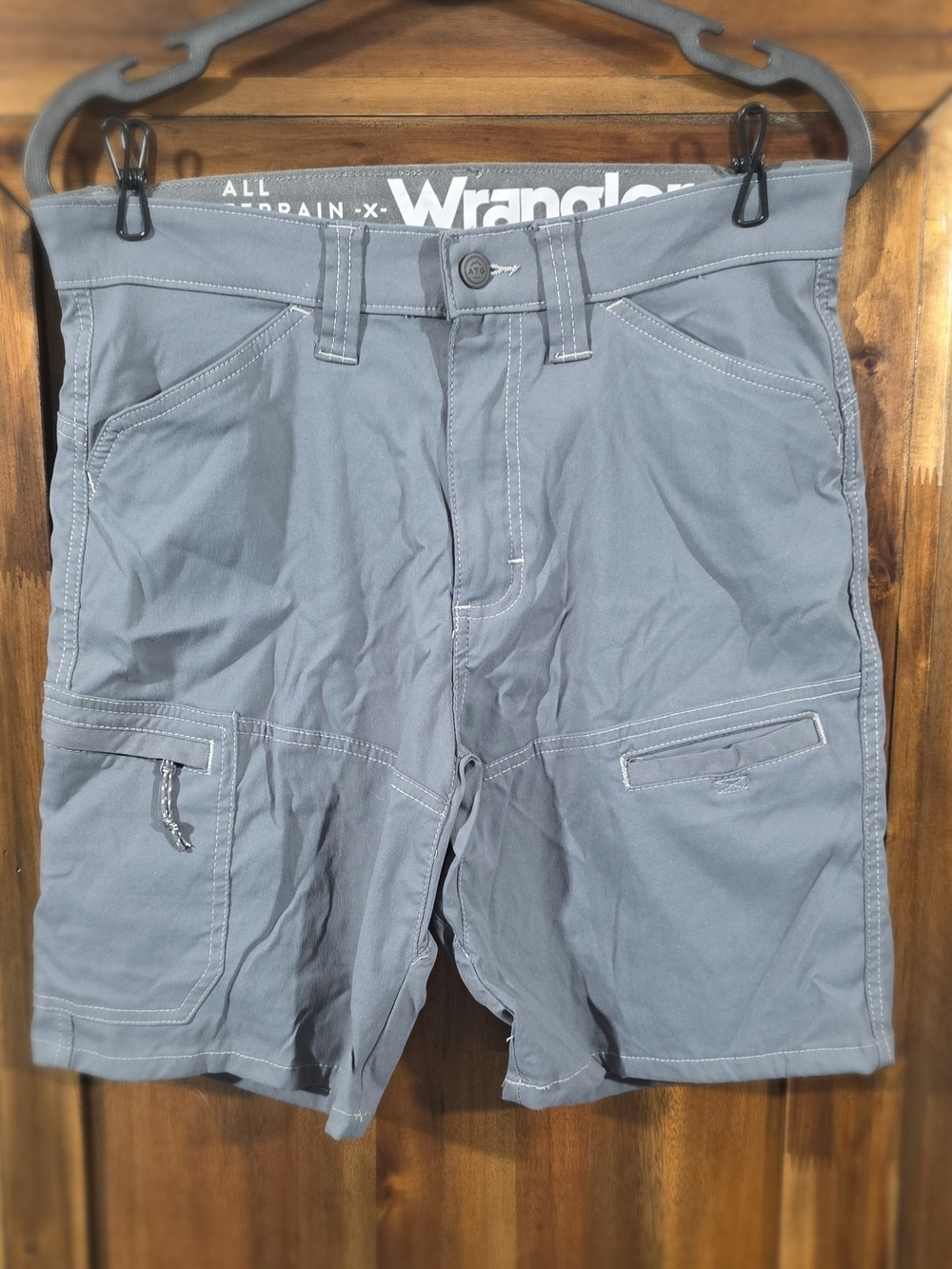 Wrangler Men’s Gray Cargo Utility Shorts